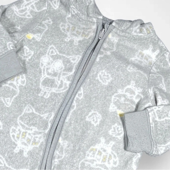 4/$20 Joe Fresh Gray Fleece Hooded Sleeper - Picture 2 of 4